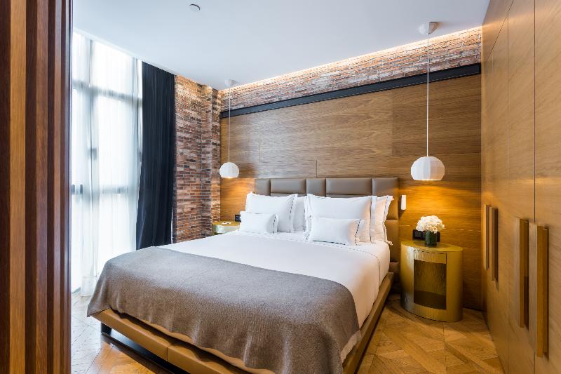 Monument Hotel - Oda