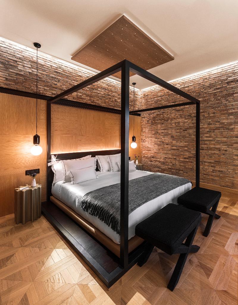 Monument Hotel - Oda
