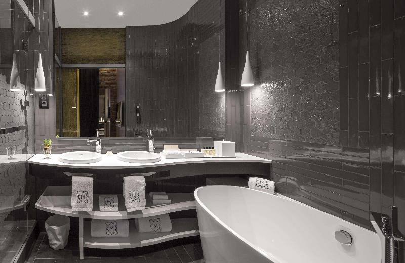 Monument Hotel - Oda
