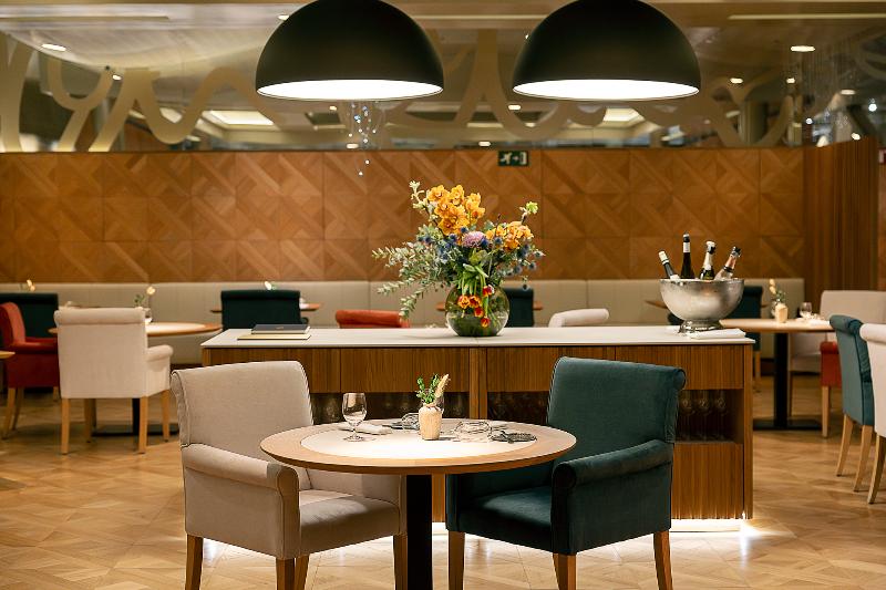 Monument Hotel - Restoran