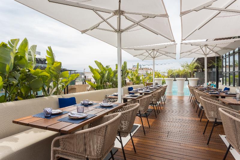 Monument Hotel - Teras