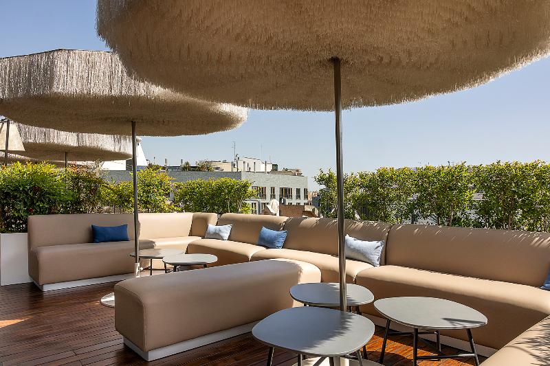 Monument Hotel - Teras