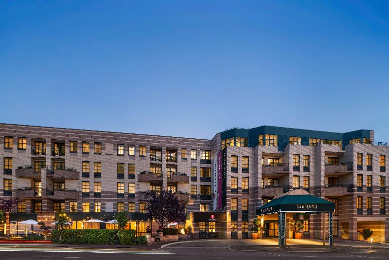 Inn at Great Neck, WorldHotels Crafted - Genel