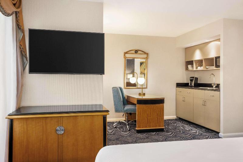 Inn at Great Neck, WorldHotels Crafted - Oda