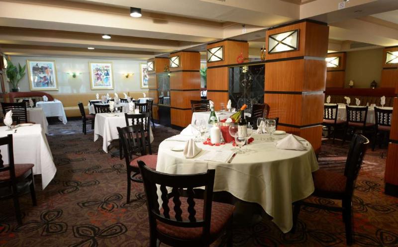 Inn at Great Neck, WorldHotels Crafted - Restoran