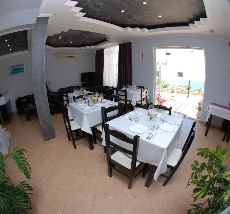 Villa Doka - Genel