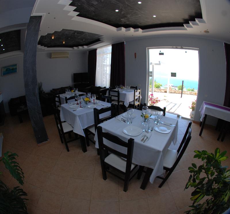 Villa Doka - Restoran