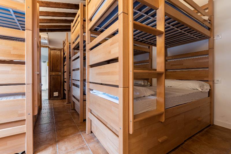 Urban Hostel Palma - Albergue Juvenil - Oda