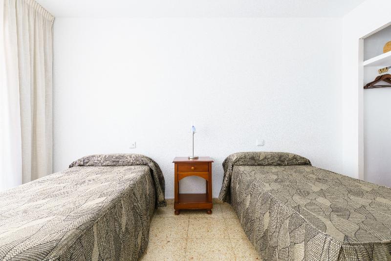 Apartamentos Maja Beach - Oda