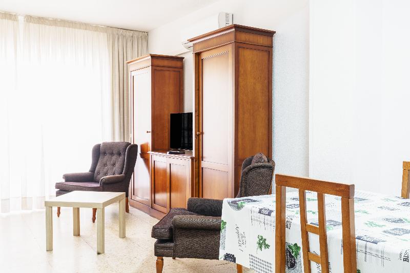 Apartamentos Maja Beach - Oda