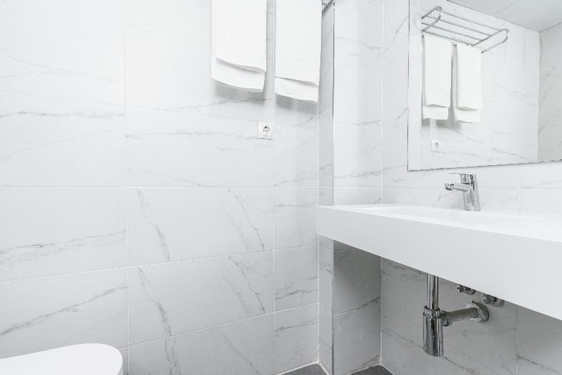 Apartamentos Maja Beach - Oda