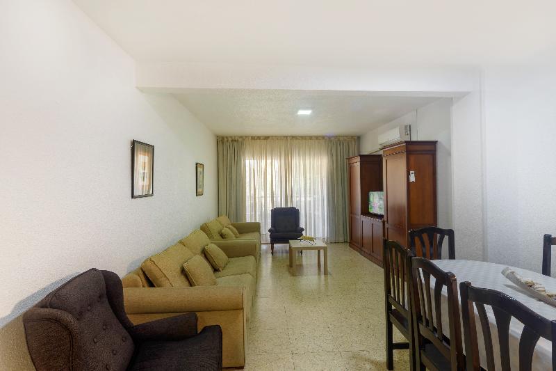 Apartamentos Maja Beach - Oda