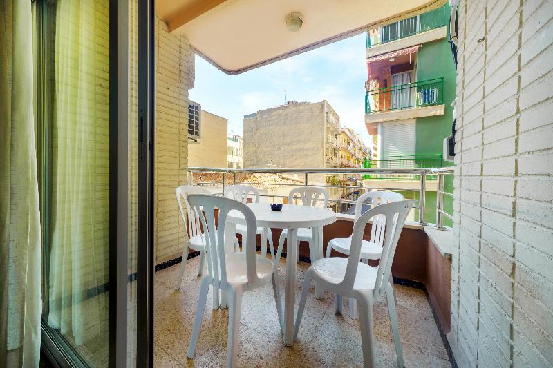 Apartamentos Maja Beach - Oda