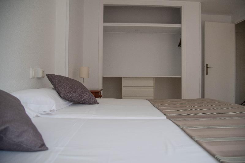Apartamentos Maja Beach - Oda
