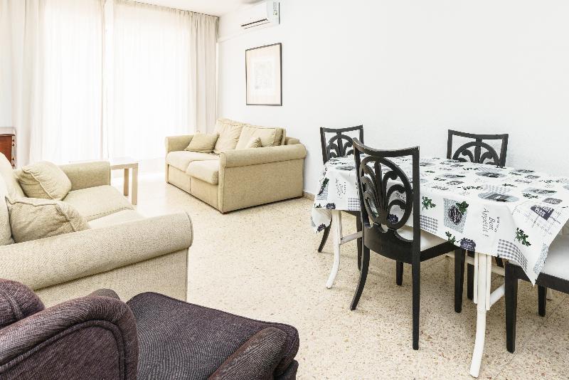 Apartamentos Maja Beach - Oda