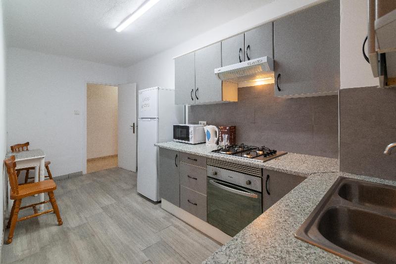 Apartamentos Maja Beach - Oda