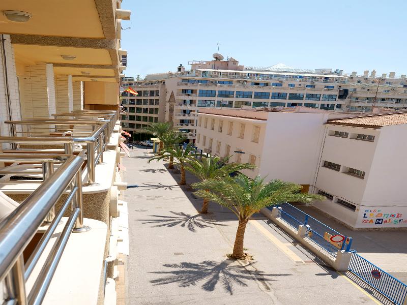 Apartamentos Maja Beach - Teras