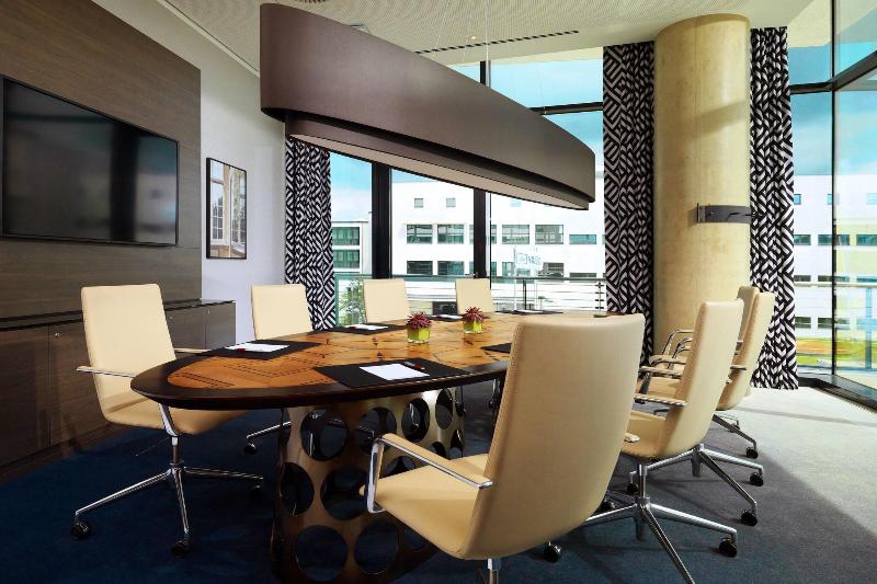 Marriott Bonn Hotel - Toplantı