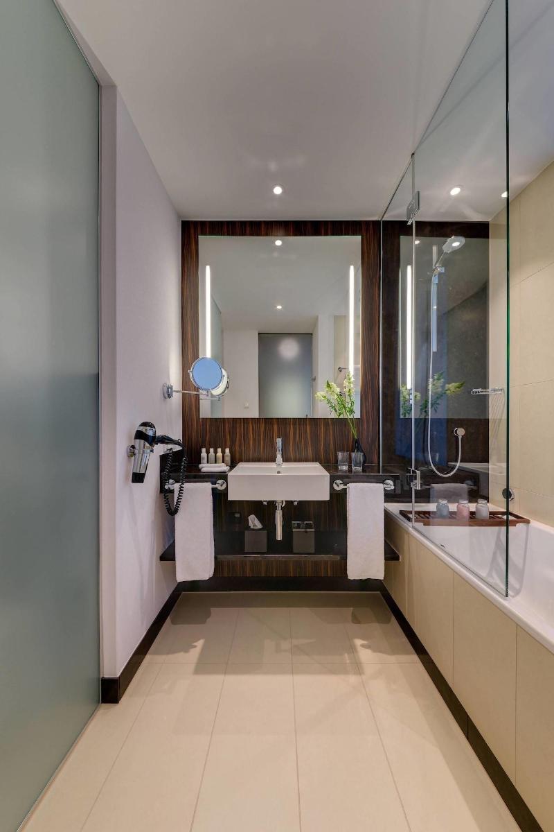 Marriott Bonn Hotel - Oda