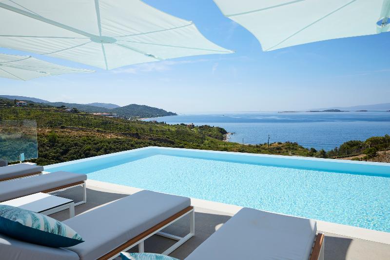 Eagles Villas - Genel