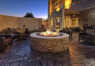 Courtyard Westbury Long Island fotoÄŸrafÄ±