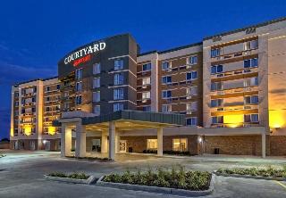 Courtyard Westbury Long Island fotoÄŸrafÄ±