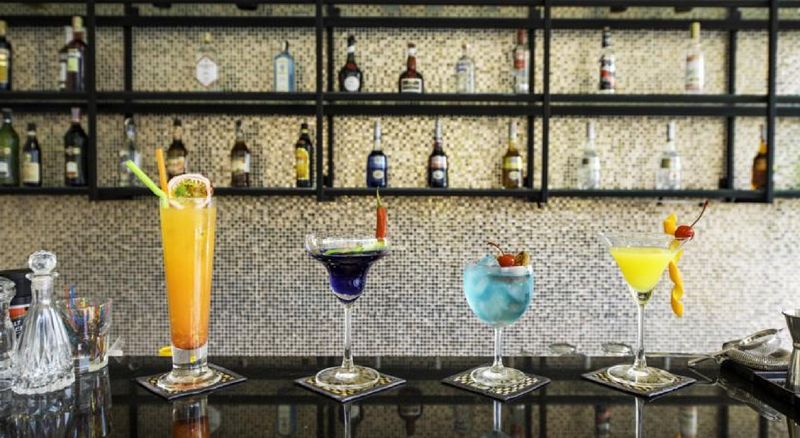 The Lunar Patong - Bar