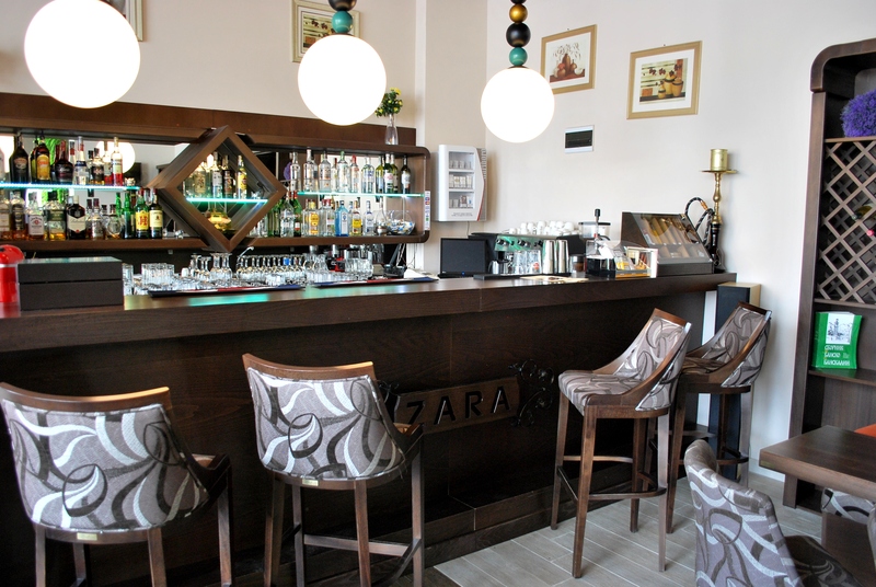 Zara Hotel - Bar