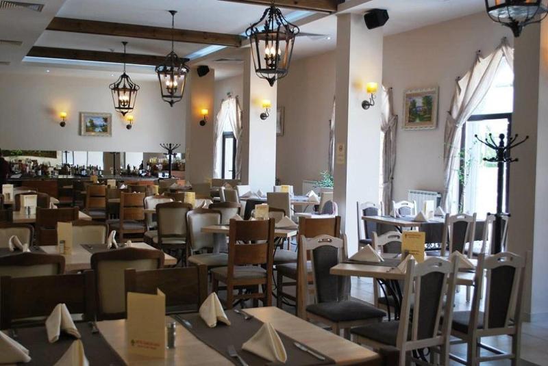 Zara Hotel - Restoran