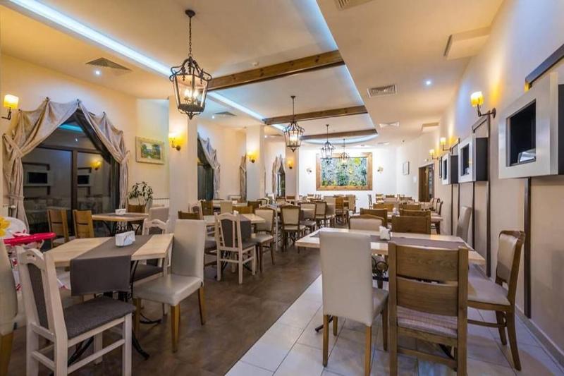 Zara Hotel - Restoran