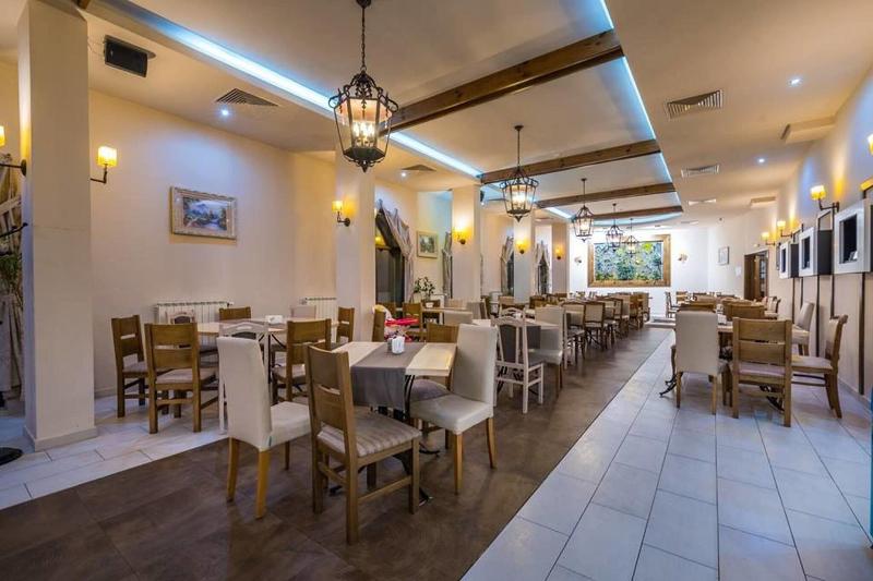 Zara Hotel - Restoran