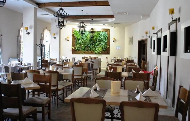 Zara Hotel - Restoran