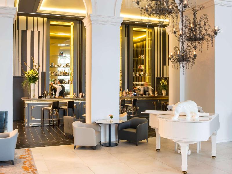 Cures Marines Hotel ThalassoSpa Trouville MGallery - Bar