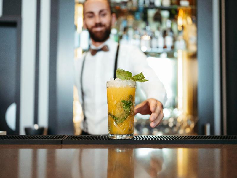 Cures Marines Hotel ThalassoSpa Trouville MGallery - Bar