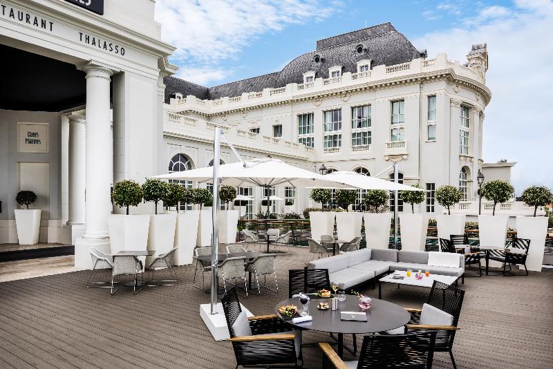 Cures Marines Hotel ThalassoSpa Trouville MGallery - Teras