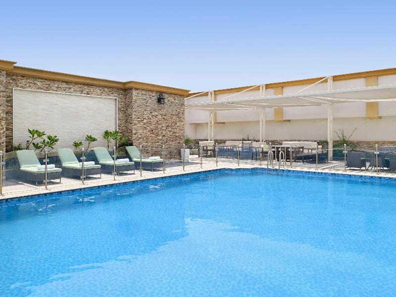 Movenpick Hotel City Star Jeddah - Havuz
