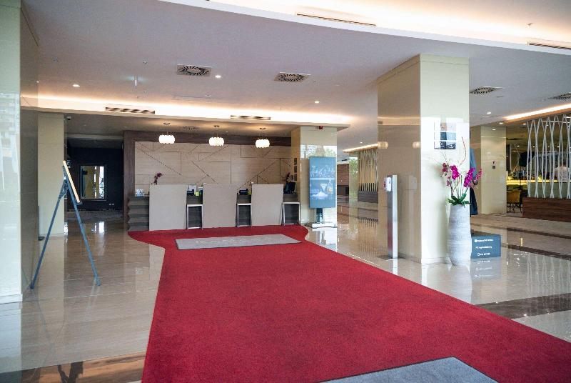 Ramada Plaza Craiova - Lobi