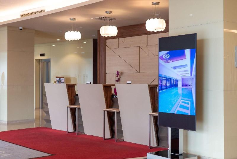 Ramada Plaza Craiova - Lobi