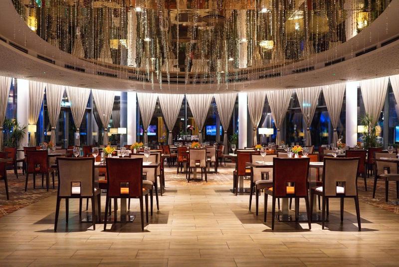 Ramada Plaza Craiova - Restoran