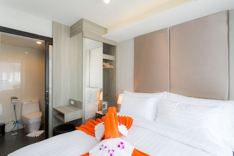 6th Avenue Surin Beach - Oda