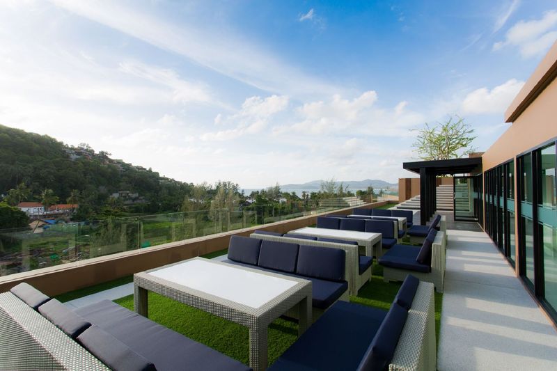 6th Avenue Surin Beach - Teras