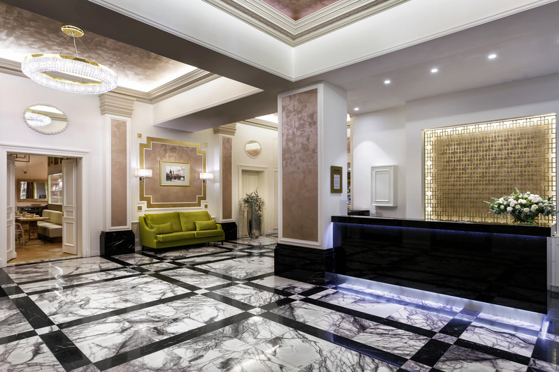 Cosmopolitan Hotel Prague - Lobi