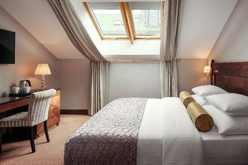 Cosmopolitan Hotel Prague - Oda
