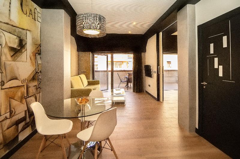 Apartamentos Suites Oficentro Deluxe - Oda