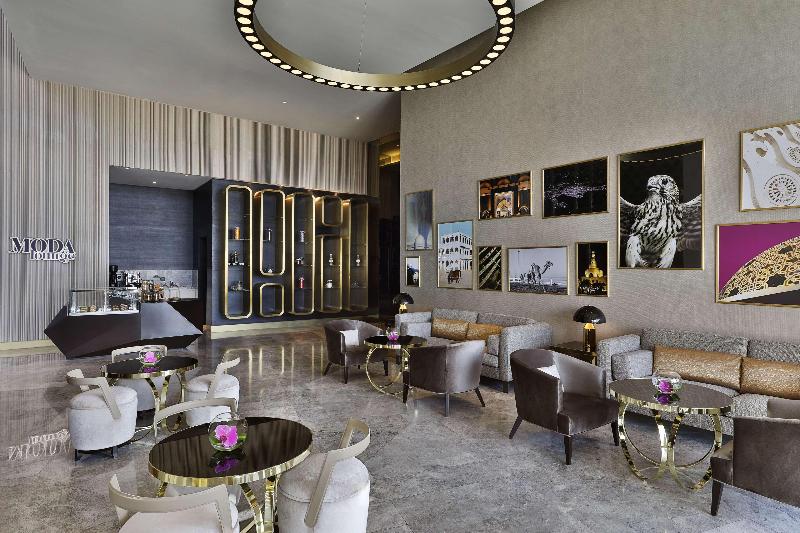 AlRayyan Hotel Doha, Curio Collection by Hilton - Bar