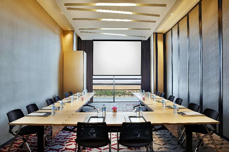 AlRayyan Hotel Doha, Curio Collection by Hilton - Toplantı
