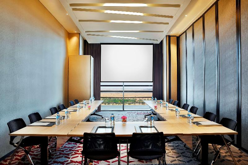 AlRayyan Hotel Doha, Curio Collection by Hilton - Genel