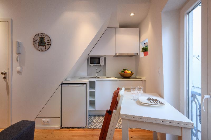 Alfama Yellow House - Oda