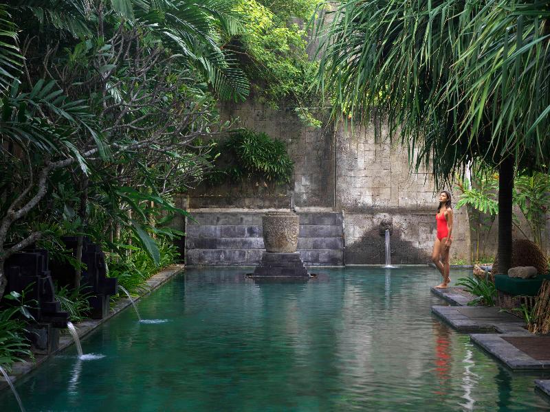 Indigo Bali Seminyak Beach - Havuz