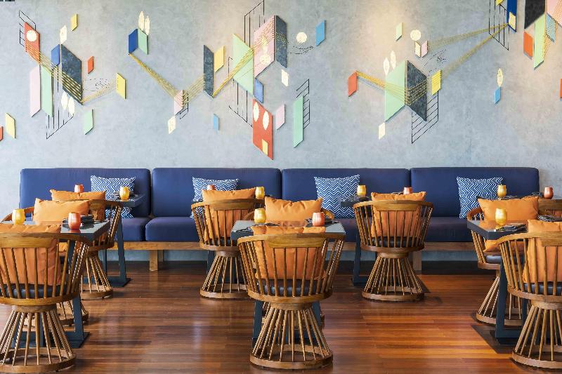 Indigo Bali Seminyak Beach - Restoran